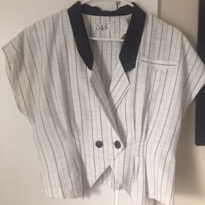 Vintage Tailored White blouse with black collar
